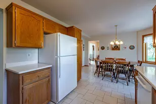 4422 Surrey Ln NW, Rochester, MN 55901 - Photo 9