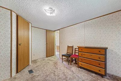 103 Ladd Street W, Kasota, MN 56050 - Photo 23