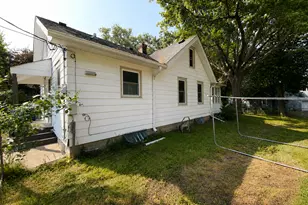 812 Pedersen St, Saint Paul, MN 55119 - Photo 3