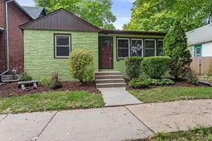 323 Daly St, Saint Paul, MN 55102 - Photo 1
