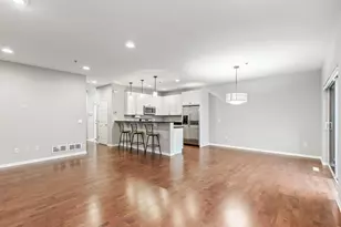 17830 Valley Cove Ct, Minnetonka, MN 55391 - Photo 3