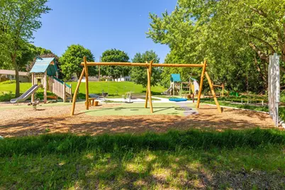 440 Morgan Avenue S, Minneapolis, MN 55405 - Photo 55