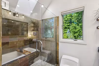 440 Morgan Avenue S, Minneapolis, MN 55405 - Photo 27