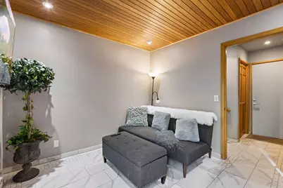 440 Morgan Avenue S, Minneapolis, MN 55405 - Photo 29