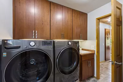 440 Morgan Avenue S, Minneapolis, MN 55405 - Photo 33