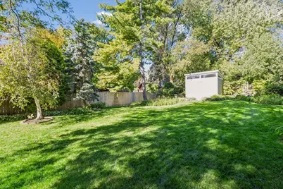 440 Morgan Avenue S, Minneapolis, MN 55405 - Photo 39