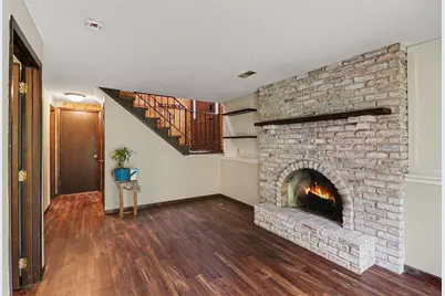 4490 Woodgate Point, Eagan, MN 55122 - Photo 9