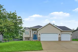 4427 Shetland Pl NW, Rochester, MN 55901 - Photo 3