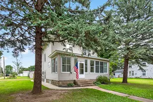 706 N Broadway Ave, Le Roy, MN 55951 - Photo 3