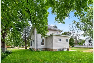 706 N Broadway Avenue, Le Roy, MN 55951 - Photo 47