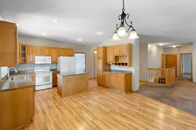 16891 88th Avenue N, Maple Grove, MN 55311 - Photo 17