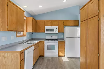 1816 Lupine Drive, Hudson, WI 54016 - Photo 11