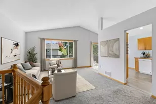 1816 Lupine Dr, Hudson, WI 54016 - Photo 5
