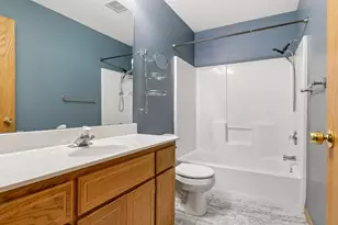 1816 Lupine Dr, Hudson, WI 54016 - Photo 17