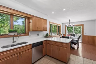 23045 Plateau Dr, Lakeville, MN 55044 - Photo 3