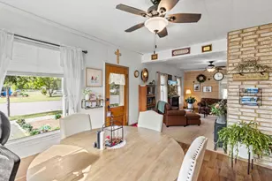 702 S 6th St, Lake City, MN 55041 - Photo 11