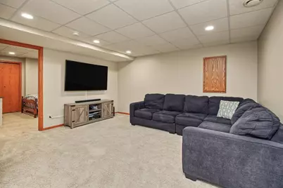 1665 Lexington Lane, Shakopee, MN 55379 - Photo 31