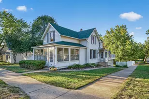 627 Locust St, Hudson, WI 54016 - Photo 5