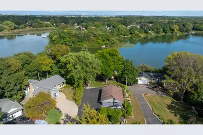 15601 Summit Drive, Eden Prairie, MN 55347 - Photo 69