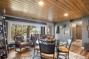 15601 Summit Dr, Eden Prairie, MN 55347 - Photo 13