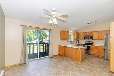3730 Village Green Circle, Moorhead, MN 56560 - Photo 17