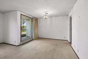 7200 York Ave S, Edina, MN 55435 - Photo 13