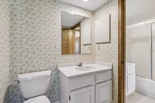 7200 York Ave S, Edina, MN 55435 - Photo 25