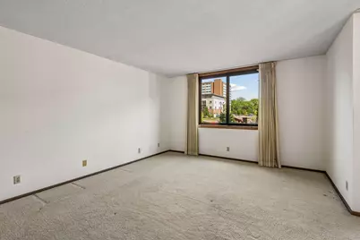 7200 York Avenue S #103, Edina, MN 55435 - Photo 9
