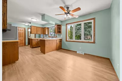 1603 Monroe Court, Northfield, MN 55057 - Photo 7