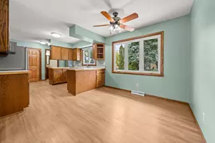 1603 Monroe Ct, Northfield, MN 55057 - Photo 7