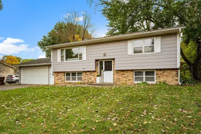 109 Oak Avenue SW, Saint Michael, MN 55376 - Photo 1