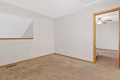 17980 Cobblestone Way, Eden Prairie, MN 55347 - Photo 17