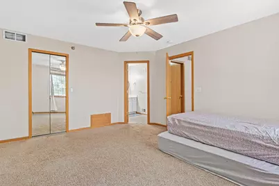 17980 Cobblestone Way, Eden Prairie, MN 55347 - Photo 19