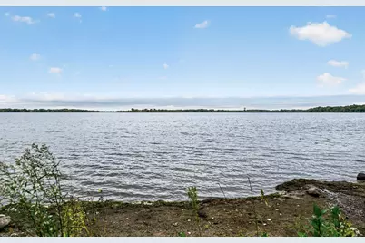 1835 Stillwater Street, White Bear Lake, MN 55110 - Photo 51