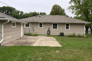 300 105th Ave NE, Blaine, MN 55434 - Photo 15