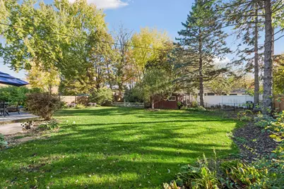 10036 Nathan Lane N, Maple Grove, MN 55369 - Photo 33