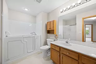 8706 Hastings Cir NE, Blaine, MN 55449 - Photo 15