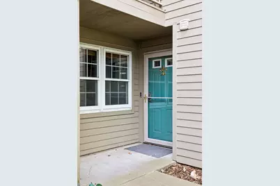 1640 Rose Hill Circle, Lauderdale, MN 55108 - Photo 11