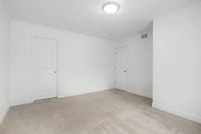 953 Wilson Avenue, Saint Paul, MN 55106 - Photo 15