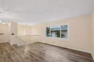 1498 Woodview Ave W, Eagan, MN 55122 - Photo 15