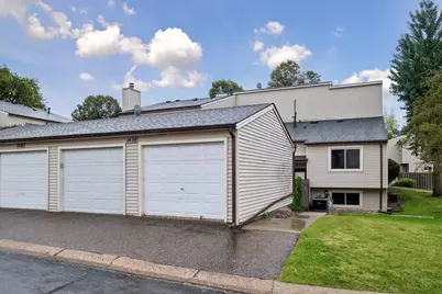 1498 Woodview Avenue W, Eagan, MN 55122 - Photo 53