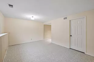 1498 Woodview Ave W, Eagan, MN 55122 - Photo 39