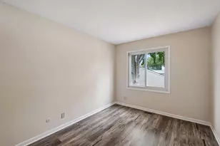 1498 Woodview Ave W, Eagan, MN 55122 - Photo 33