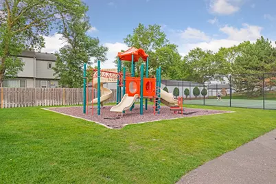 1498 Woodview Avenue W, Eagan, MN 55122 - Photo 59