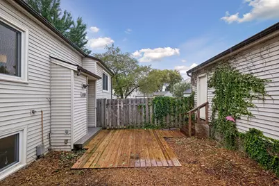 1498 Woodview Avenue W, Eagan, MN 55122 - Photo 3
