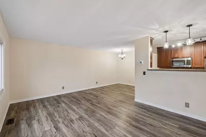 1498 Woodview Avenue W, Eagan, MN 55122 - Photo 11