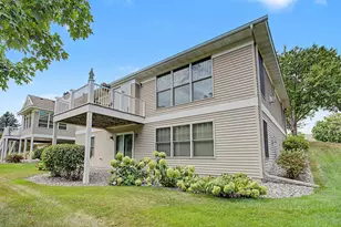 9753 Wedgewood Cir, Woodbury, MN 55125 - Photo 5