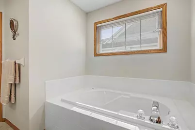 9753 Wedgewood Circle, Woodbury, MN 55125 - Photo 41