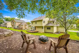 524 Eastwood Ct, Eagan, MN 55123 - Photo 61