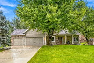 524 Eastwood Ct, Eagan, MN 55123 - Photo 51